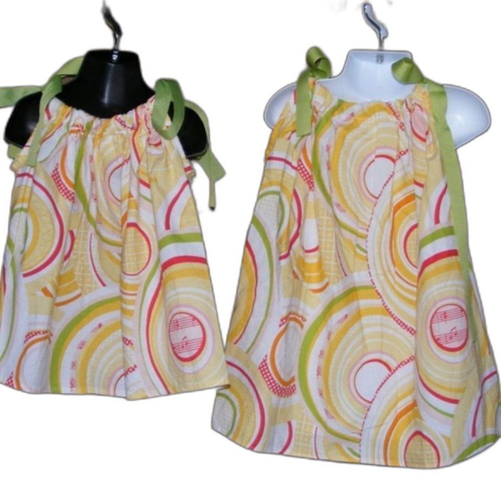 LOVIN EWE Dresses, 3T/12M Matching Pillowcase, Green Ribbon, Chevrons, Lot of 2 - Picture 2 of 5